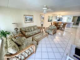 Saida IV 4806 - Three Bedroom Beachfront