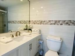 La Internacional 102 - One Bedroom Beachfront