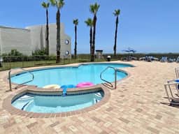 Suntide I 107 - Two Bedroom Beachfront