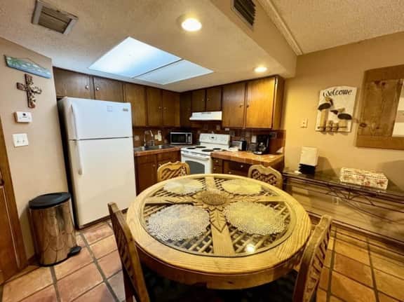 Surfside I 105 - One Bedroom Off The Beach