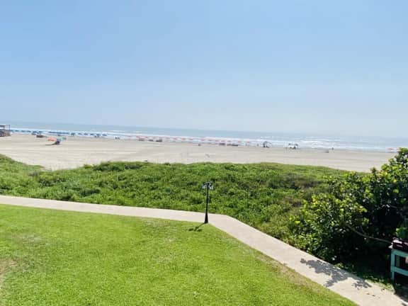 La Internacional 208 - One Bedroom Beachfront