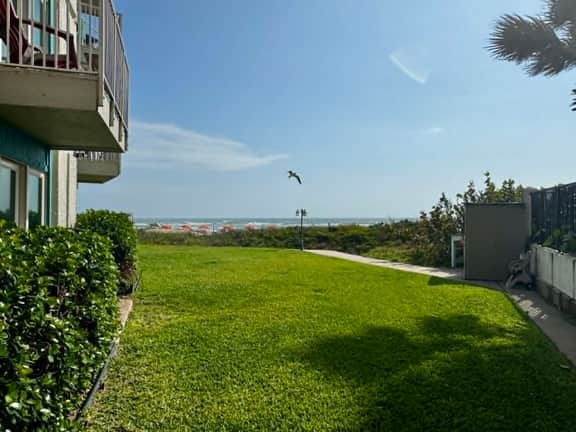 La Internacional 110 - One Bedroom Beachfront