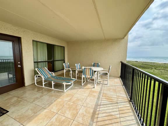 Saida I 401 - Three Bedroom Beachfront