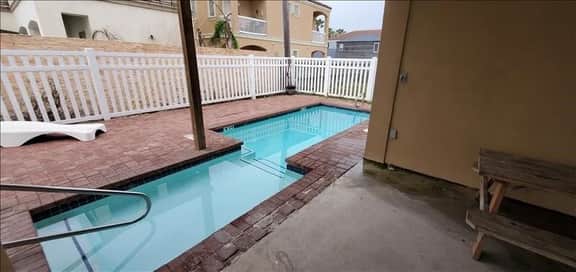 Surfsong Too North 133 - Two Bedroom Off The Beach