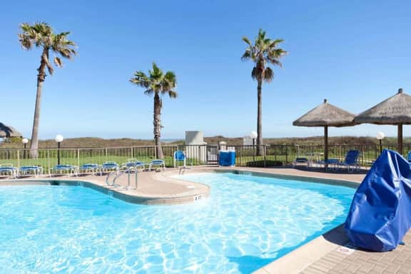 Saida IV 4202 - Three Bedroom Beachfront