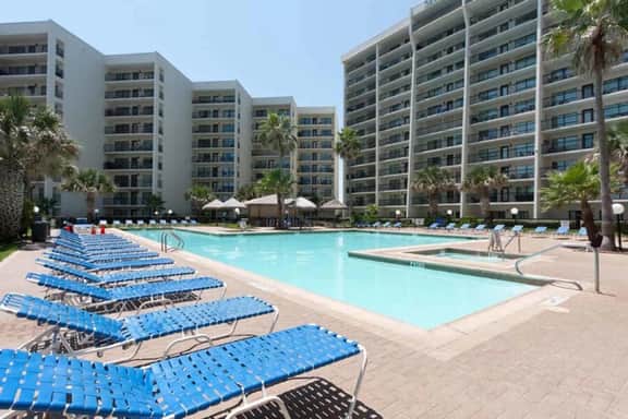 Saida IV 4202 - Three Bedroom Beachfront