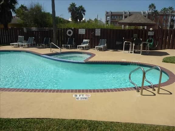 Surfside II 104 - Two Bedroom Off The Beach