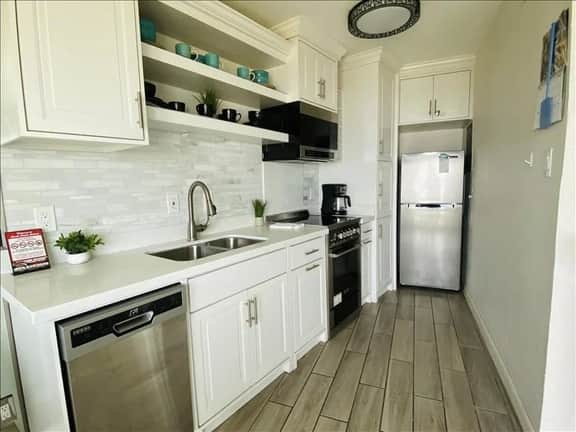 La Internacional 102 - One Bedroom Beachfront