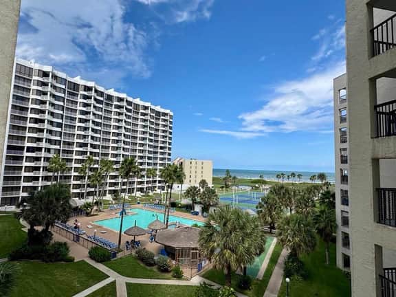 Saida IV 4509 - Three Bedroom Beachfront