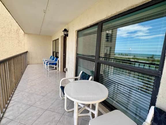 Saida IV 4509 - Three Bedroom Beachfront