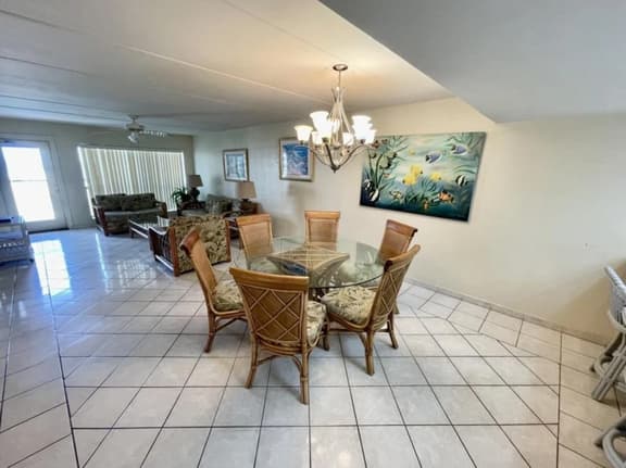 Saida IV 4806 - Three Bedroom Beachfront