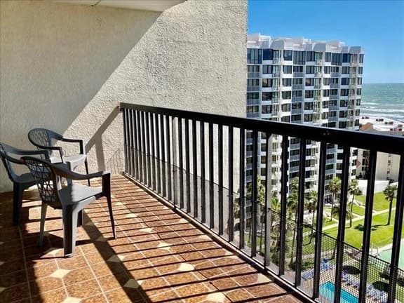 Saida III 3122 - Two Bedroom Beachfront