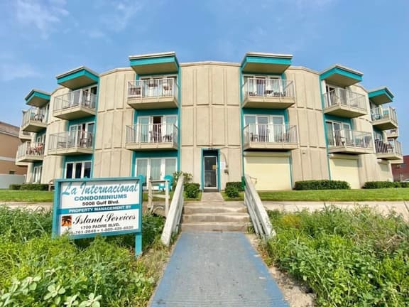 La Internacional 113 - One Bedroom Beachfront
