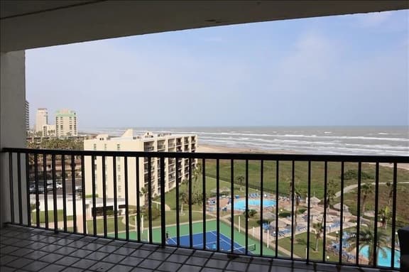 Saida IV 4801 - Two Bedroom Beachfront