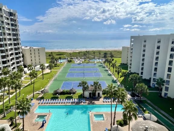 Saida III 3904 - Two Bedroom Beachfront