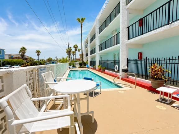 Continental 203 - Two Bedroom Beachfront