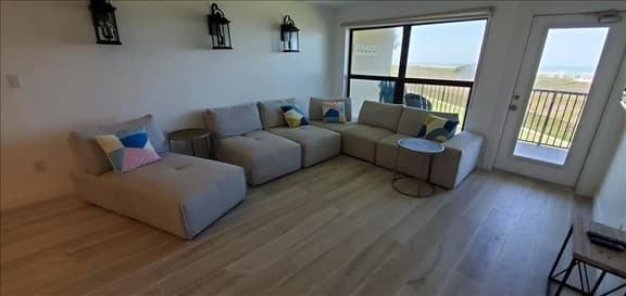 Saida II 202 - One Bedroom Beachfront